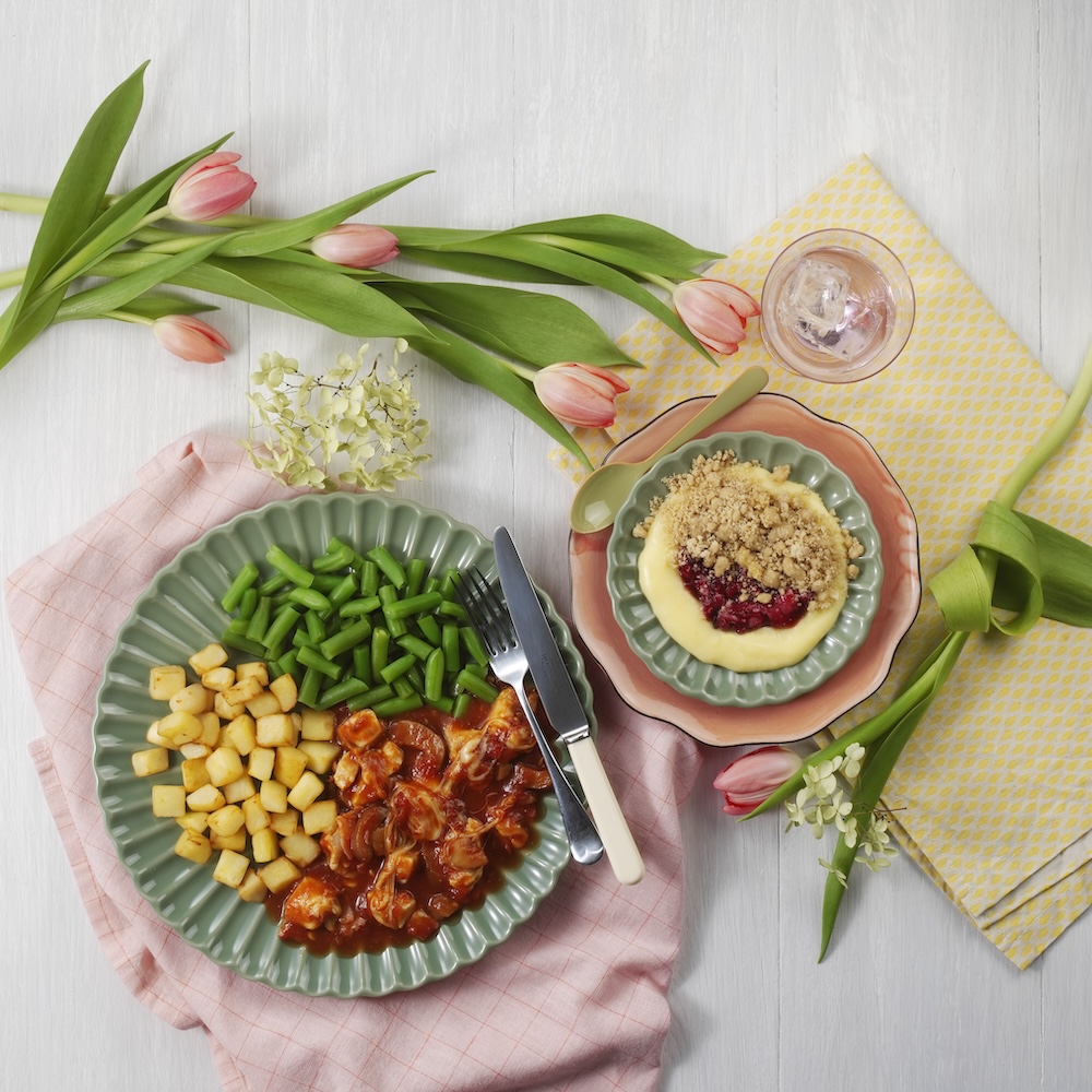 INTRODUCING OUR NEW SPRING MENU... 