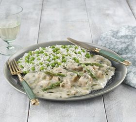 Image of the Chicken & Asparagus in a Creamy White Wine Sauce meal